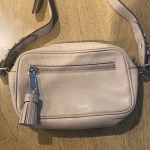 Beige leather Marc Jacobs crossbody bag